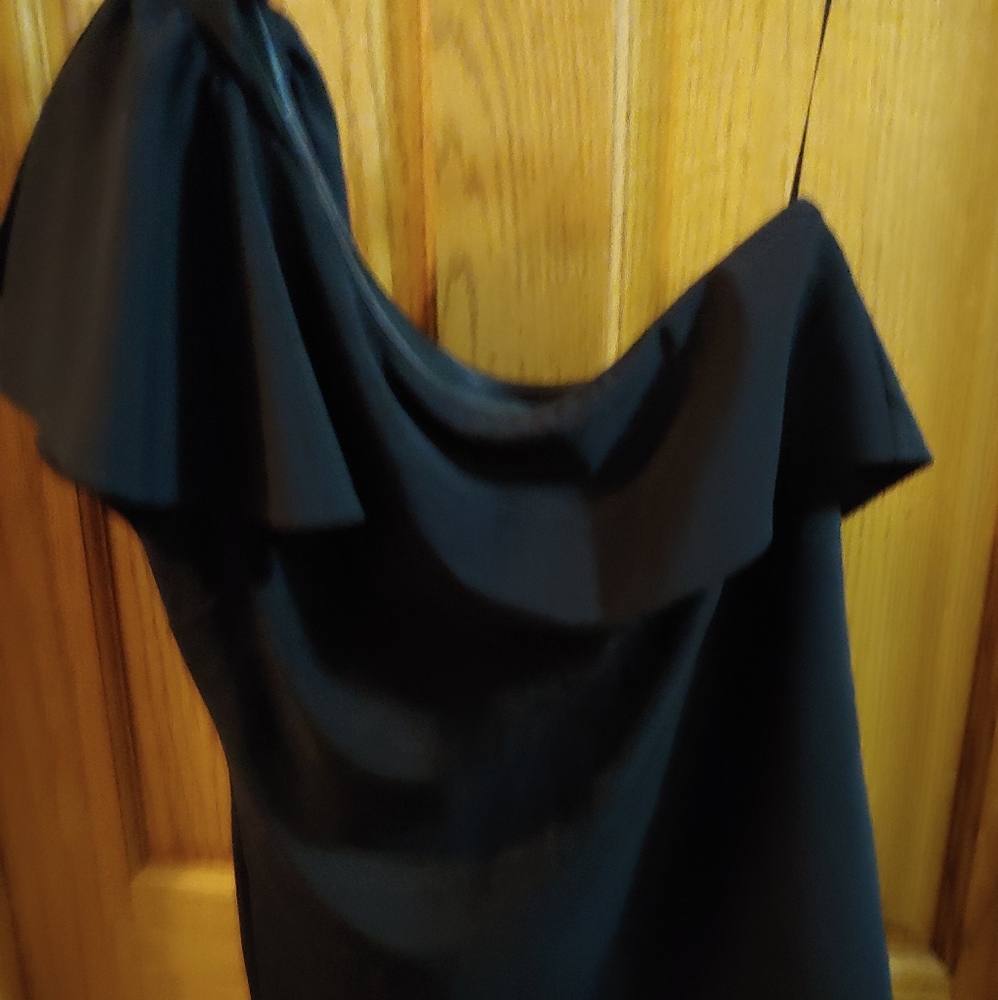 BOSTON PROPER ONE SHOULDER TOP